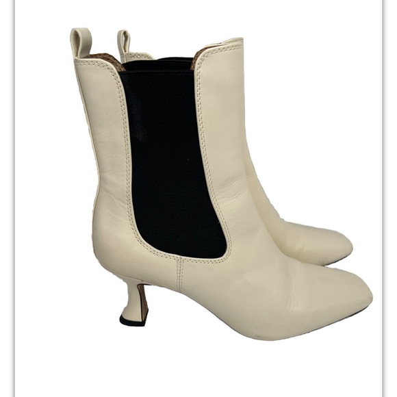 Sam Edelman Shoes - Sam Edelman Lani Women's Boots White cream black 7.5